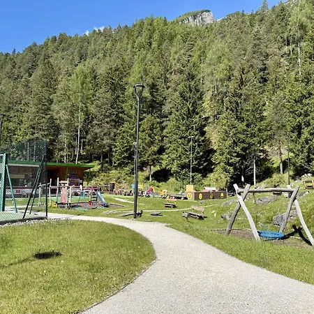 Apartman Dolomites Red Heart View